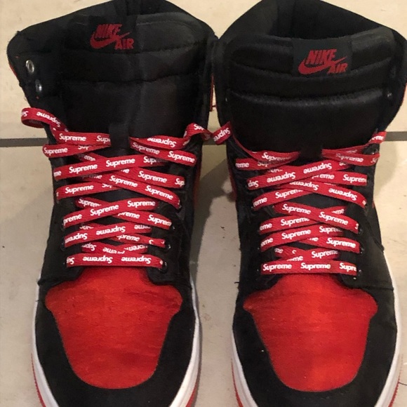 Air Jordan 1 satin, #168 of 501. Very rare. Only worn a few times. - Picture 6 of 9